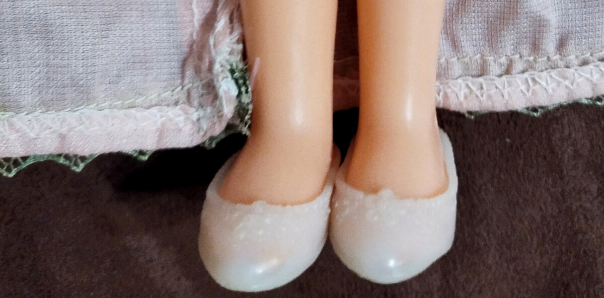 Людмила Ивановская. Туфельки. Фото автора. 