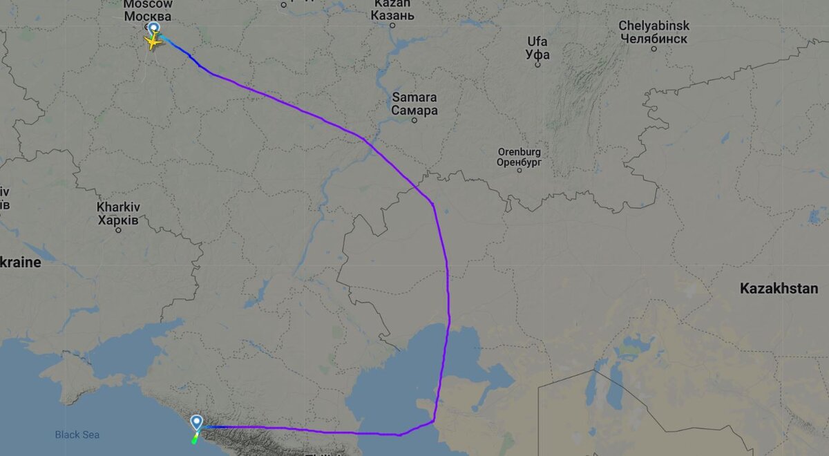 Почему полет из Москвы в Сочи занимает 4 часа: причины и объяснения