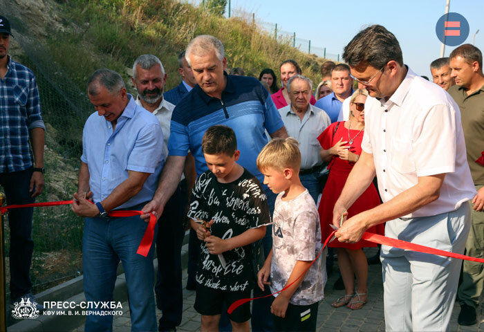 Церемония открытия комплекса