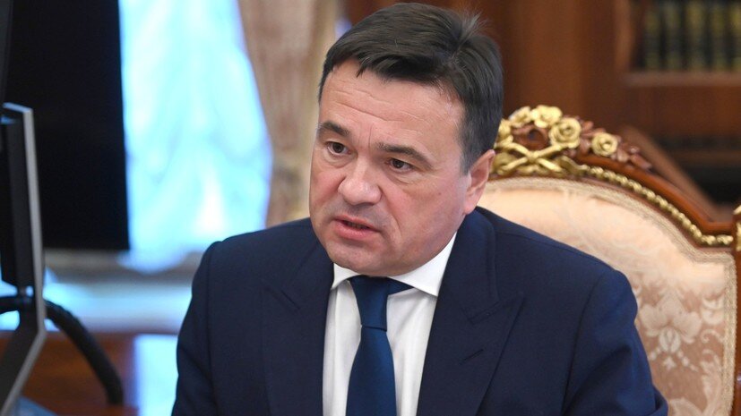   globallookpress.com Kremlin Pool