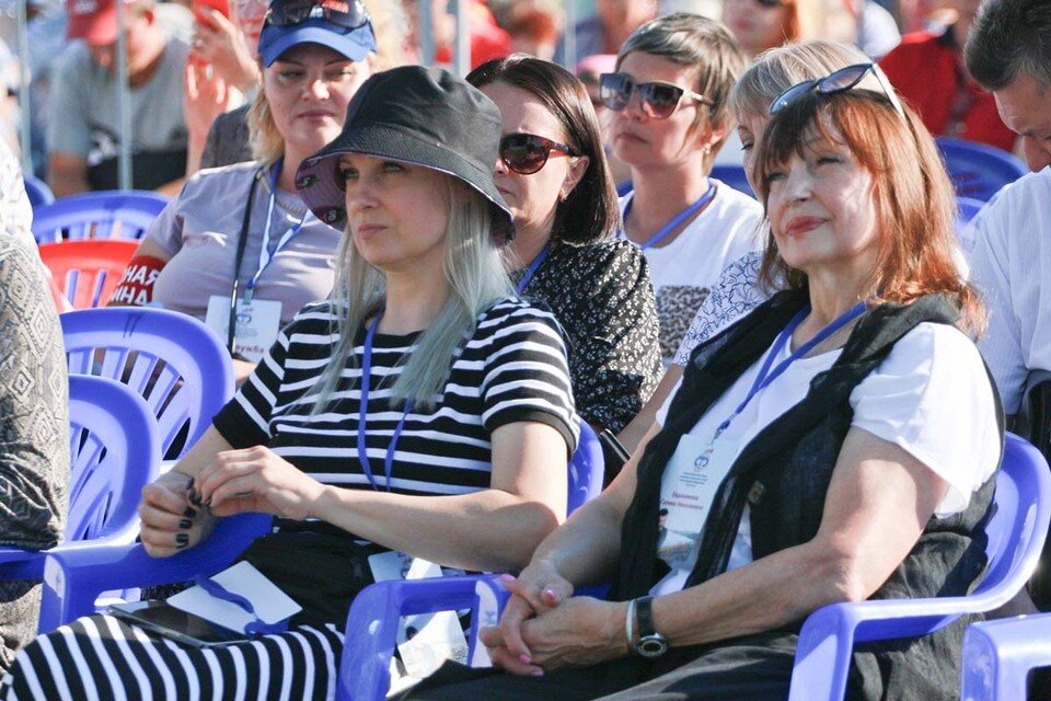     Дочь и вдова Михаила Евдокимова Олег УКЛАДОВ