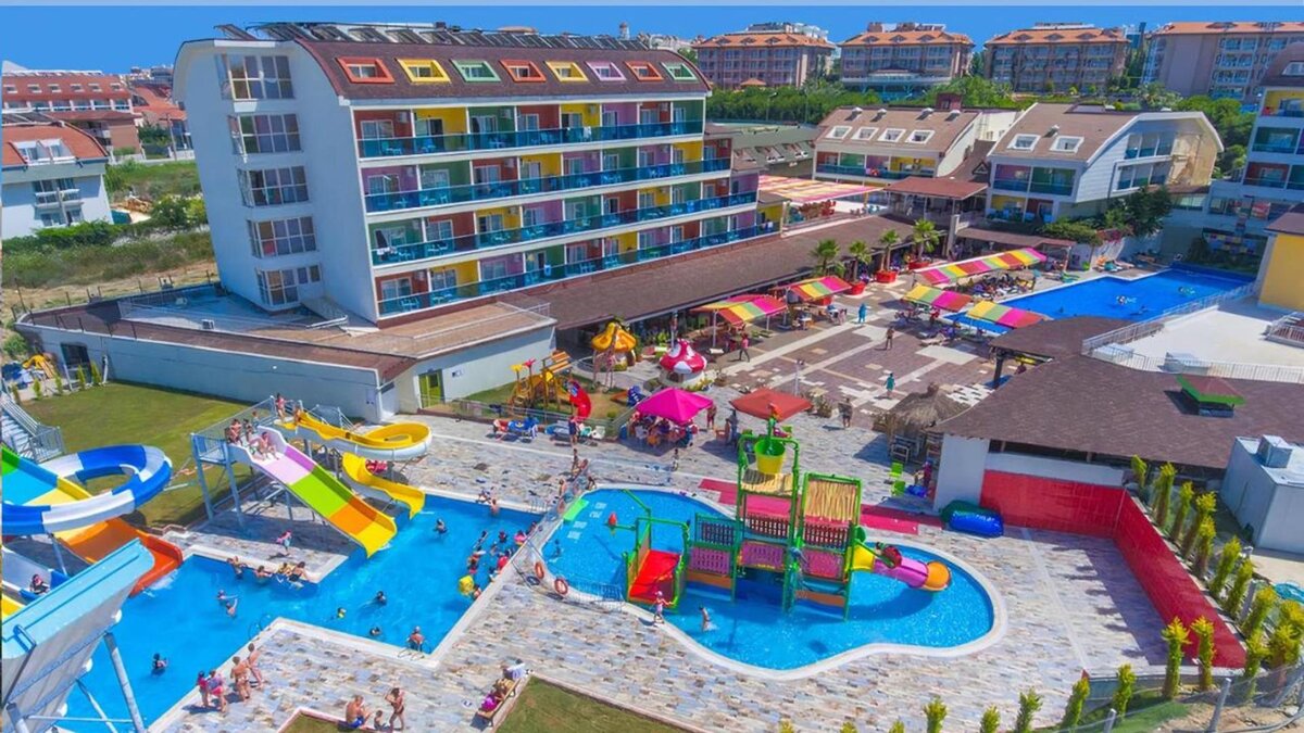Side Win Hotel & Spa 4*