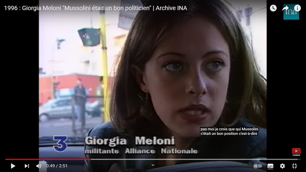 Джорджа Мелони 1996 год. Субтитры на французском "Я верю, что Муссолини был хорошим политиком..." Скриншот с сайта France3