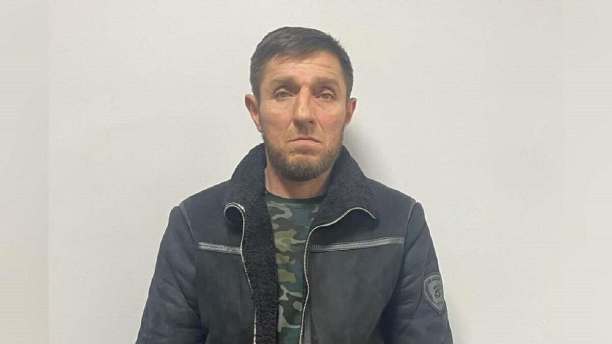    Мужчина в черной куртке:polisia.kz