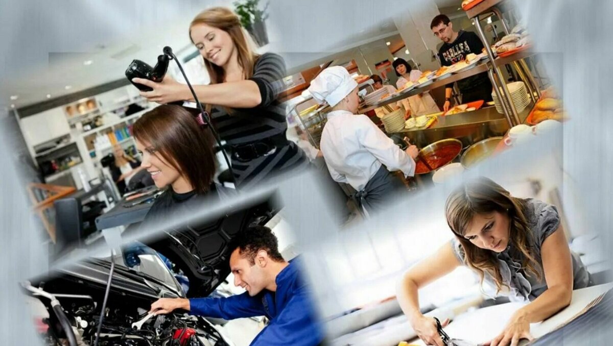     Рост показателей по некоторым направлениям демонстрирует потребительская сфера региона. Об это рассказали участники совещания по вопросам деятельности департамента потребительского рынка, под председательством первого заместителя губернатора Ростовской области Виктора Гончарова.