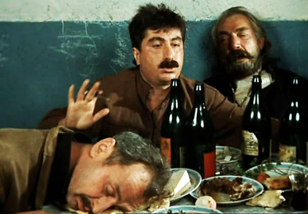 Пьяные армяне. Не горюй! Мкртчян.