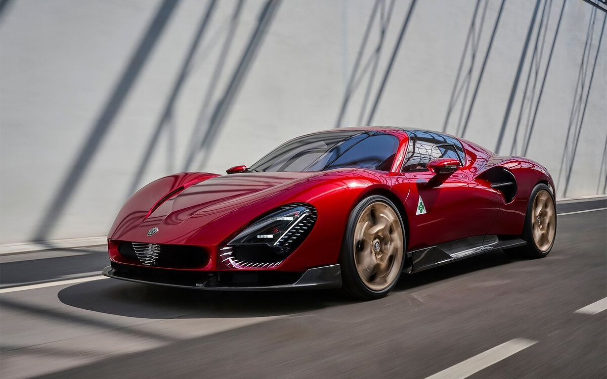 Alfa Romeo📷Alfa Romeo 33 Stradale