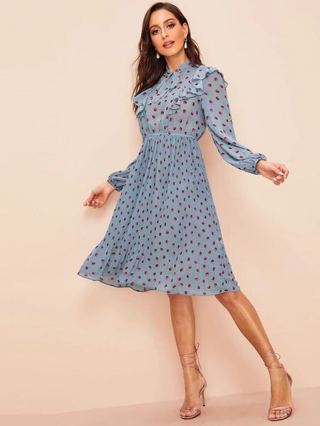 Шифоновое платье с цветочным принтом