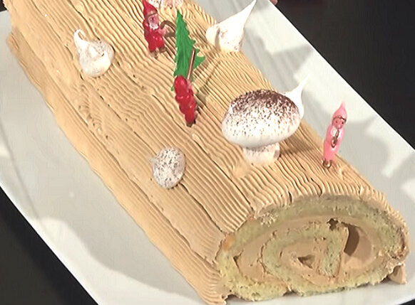 Украшение новогоднего торта Bûche de Noël