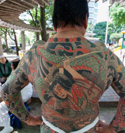 В Японии человека с татуировкой не пустят в общественную баню или на горячий источник онсен