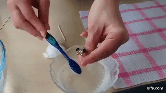 Чистка позолоченного кольца