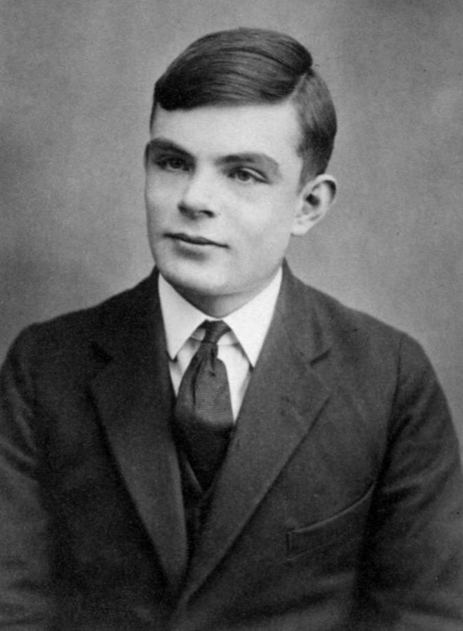 Фото Алана Тьюринга на паспорт. Предположительно, в 16 лет, в 1927 г.