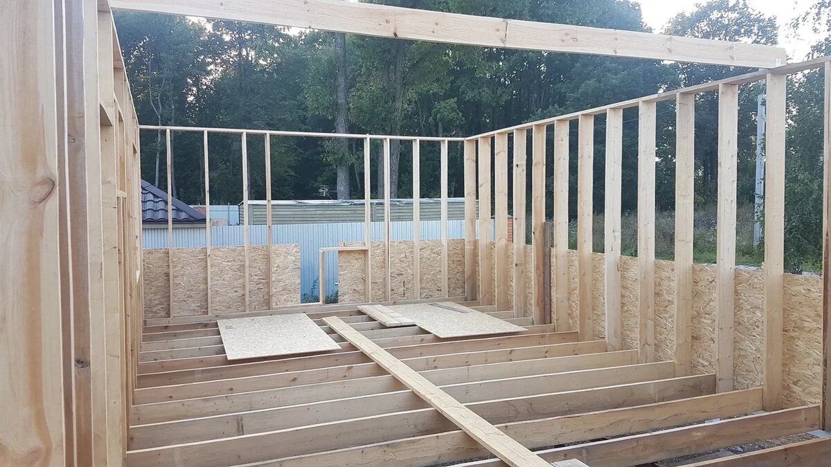 Один из этапов стройки