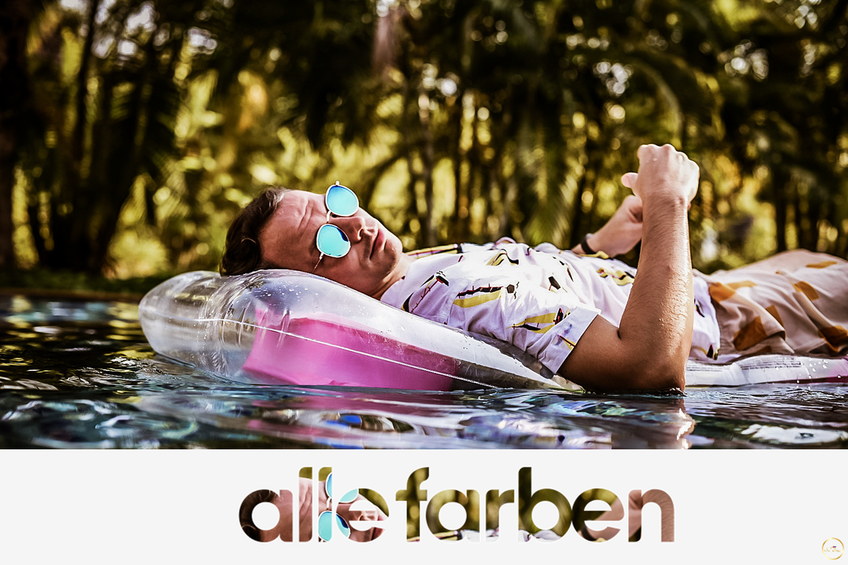 Frans Zimmer из Кройцберга достиг высот, о которых другие могут только мечтать. Развиваясь под псевдонимом Alle Farben в течение последних восьми лет, он занимает теперь одну из ключевых позиций на немецкой и Международной музыкальной сцене, играя в клубах по всей Европе и занимаясь серфингом на SoundCloud волне. 