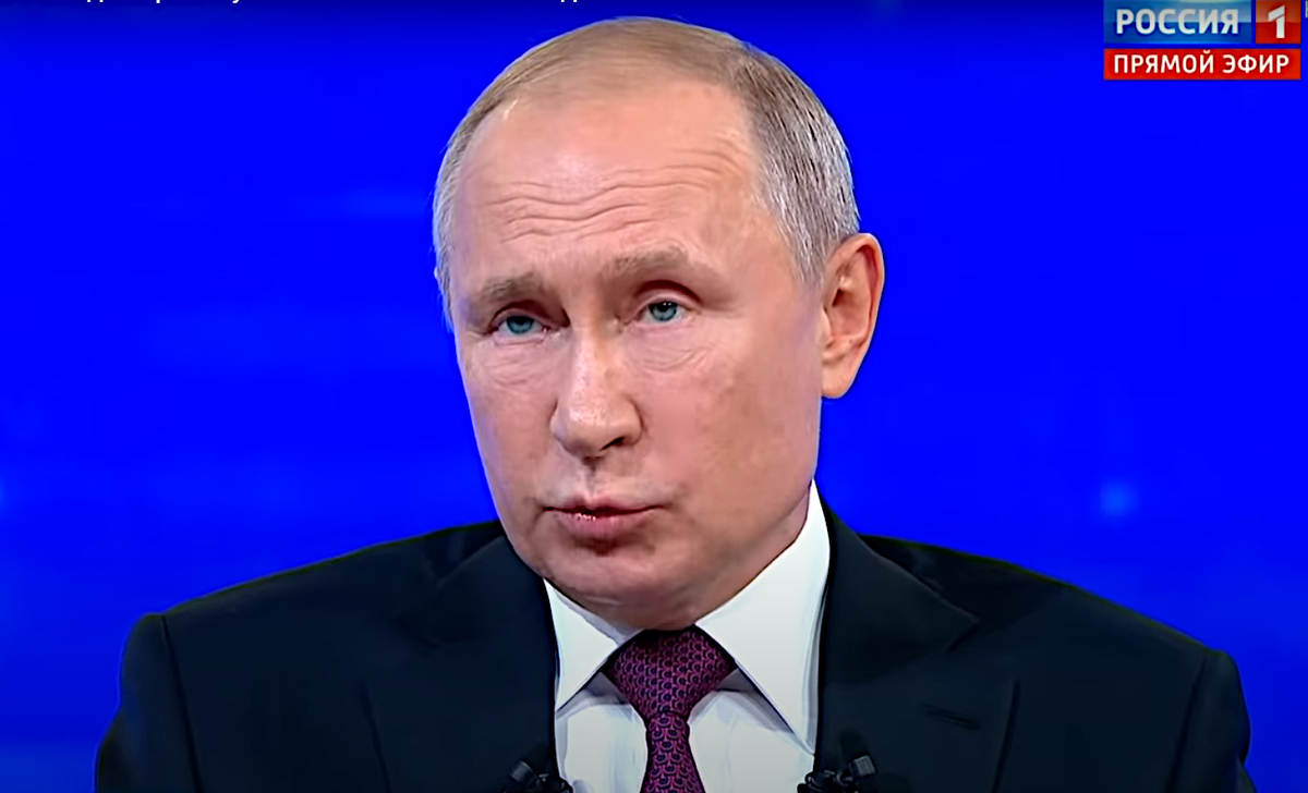 Кадр "Прямой линия 2019" Источник:  https://www.youtube.com/watch?time_continue=2&v=h43GdWV_rGk&feature=emb_logo