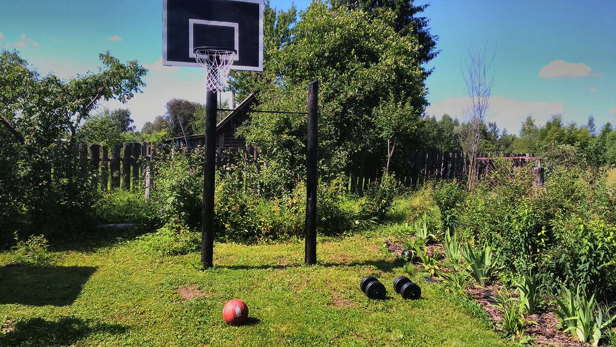 рукоход с брусьями 6705. баскетбольный щит шведка турник. турник на детской площадке. турник с баскетбольным кольцом с-024. турник с кольцами (артикул w0001) зоны безопасности-.