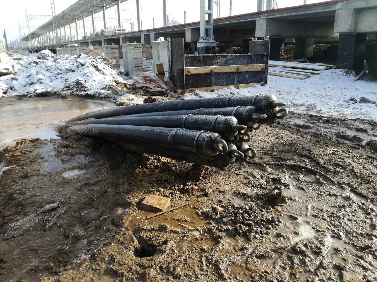 Затянутая плеть из нескольких труб