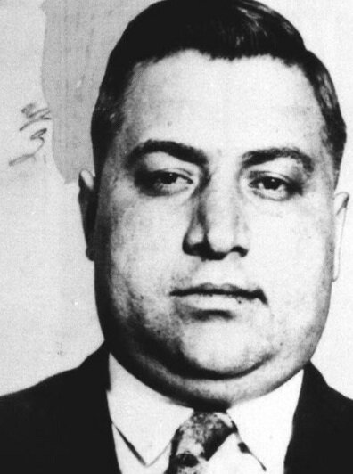 Фрэнки Ял (Йель)