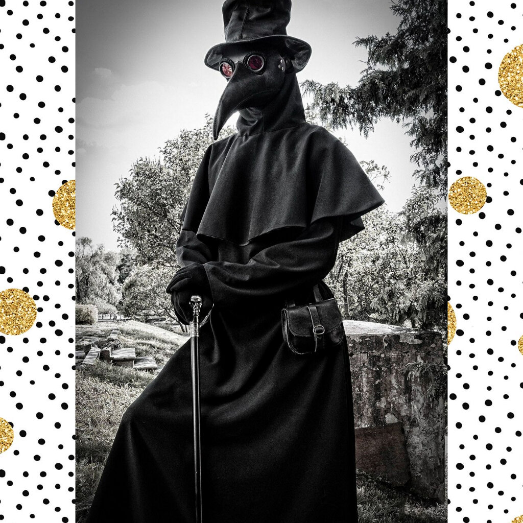 Фото из открытого источника.   (костюм врача)