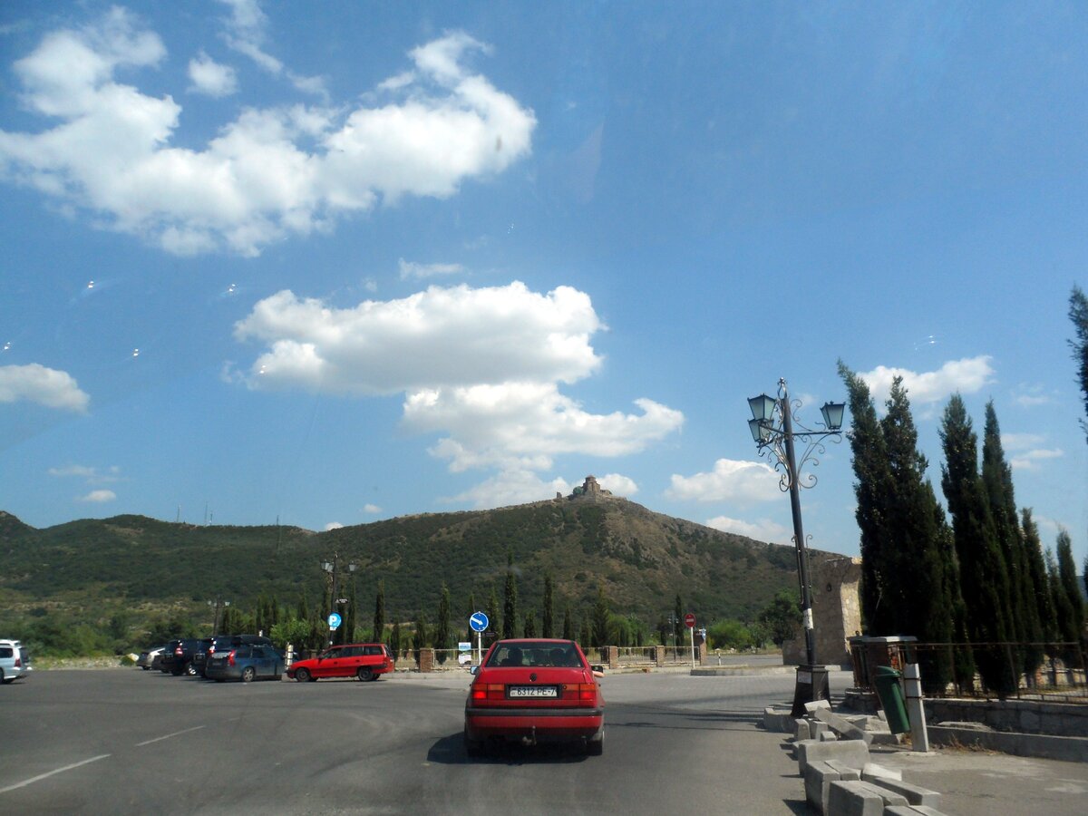 Мы приехали в Мцхету.