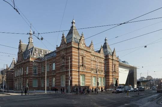 Как купить тур он-лайн дешевле
В самом конце XIX века в Амстердаме произошло значимое для города событие.