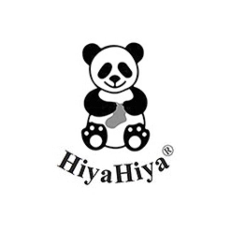 HiyaHiya (Китай) – компания была основана в 2002 году в Китае, основательницей стала вязальщица Qianer Huang и ее братья-инженеры. В 2012 году бренд стал популярен в странах Европы, Азии и Африки. HiyaHiya Europe является оптовым продавцом известного бренда. Приверженность качеству привели к созданию одной из самых востребованных игл на рынке и первой в мире сменной прямой иглы! В ассортименте бамбук, сталь и острый металл
