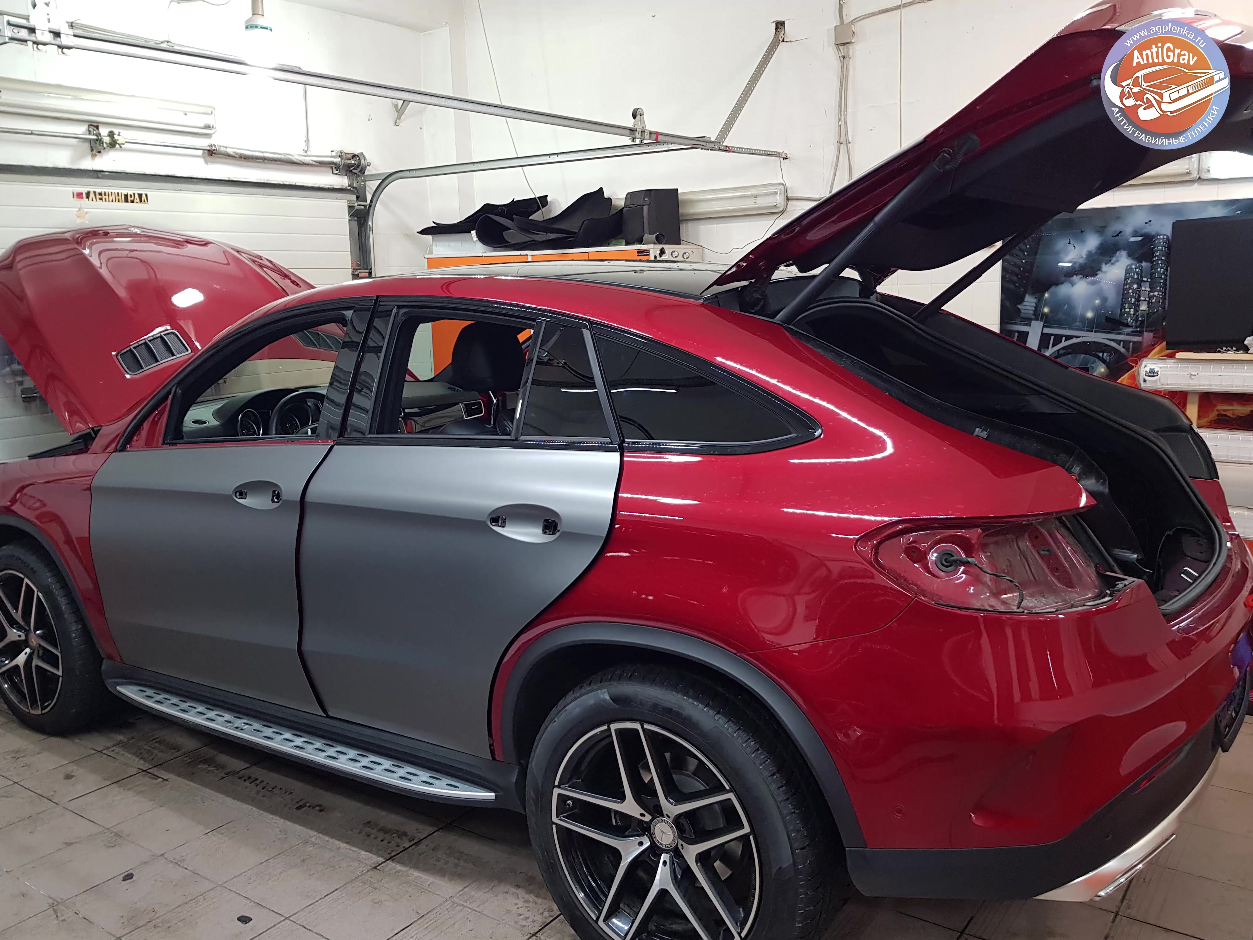 Полиция хендай элантра. Винилы на авто. Оклейка машины спб. Оклейка машины спб. Такси вояж оклейка авто.