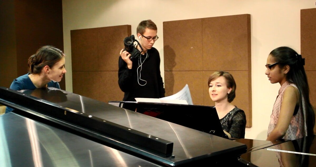 Репетиция артистов OPUS UNIVERSUM в Артистическом центре YAMAHA, Фото в открытом доступе.