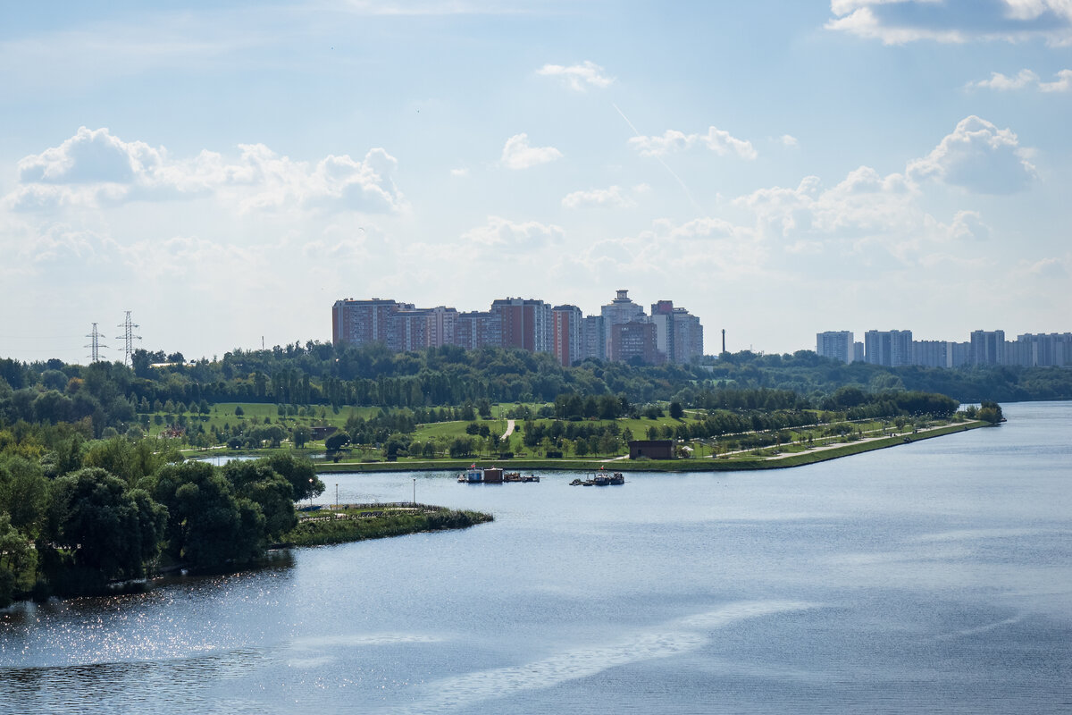 Москва река братеево