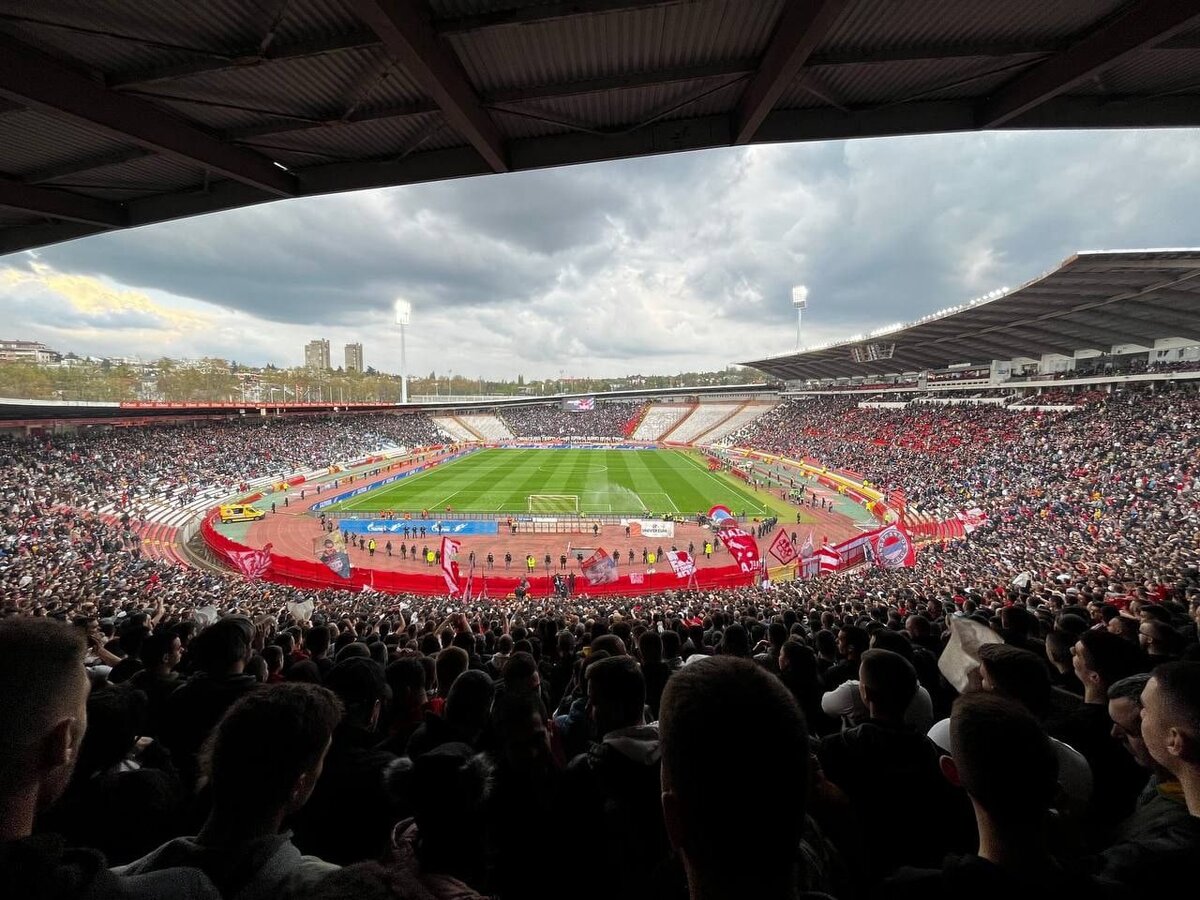 Вид с сектора "Север" на стадион. Фото с телеграм-канала OF News.