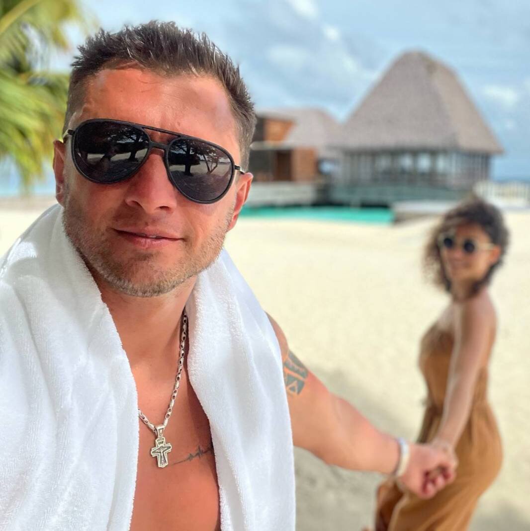    Павел Прилучный и Зепюр Брутян на МальдивахСоцсети Павла Прилучного