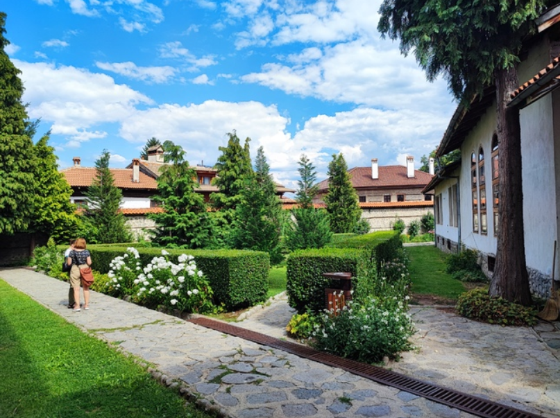 Летний сезон отлично подходит для посещения Банско и осмотра его окрестностей