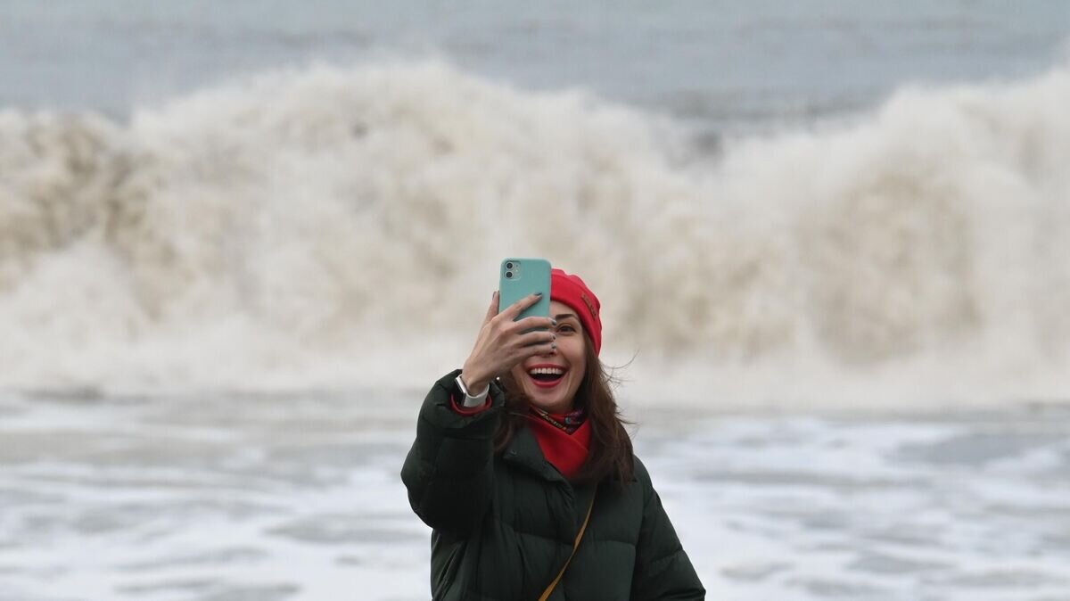    Шторм в Сочи© РИА Новости / Артур Лебедев