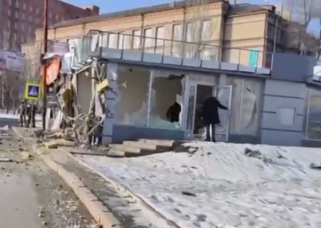    Нацисты ударили по центру Донецка. Есть пострадавшие