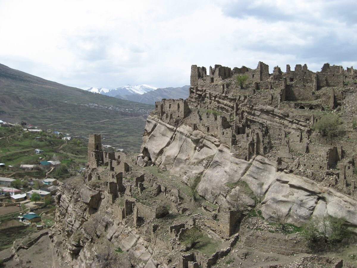 Пакистан племя хунзах. Аул Хунзах в Дагестане. Аул Амух. Амух Агульский район. Село Амух Агульского района.