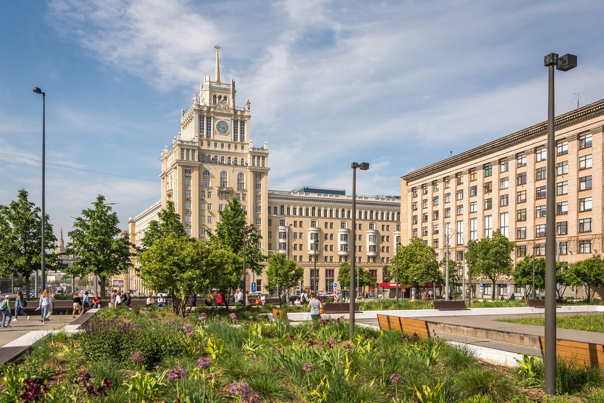 москва большая садовая