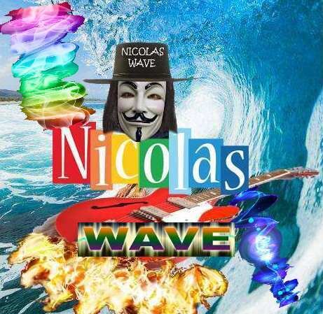 И вот наступил день концерта. Первый раз на сцене. Страха было больше, чем зрителей в зале. Договорились петь будем в вдвоём, если один сфальшивит другой прикроет. И главное надо играть громко. Вот эти две песни.