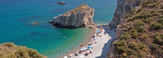 
Китира входит в состав семи «основных» Ионических островов (помимо этой «семерки» существует еще большое количество более мелких островков). Остров находится неподалеку от южной оконечности полуострова Пелопоннес. Благодаря удачному стратегическому месторасположению острова, Китира постоянно, на протяжении своей долгой истории, привлекала внимание морских торговцев и завоевателей со всех уголков древнего мира. Как результат, культура острова значительно отличается от других Ионических островов. Лучше всего культурная многогранность Китира иллюстрируется многочисленными археологическими находками, начиная с византийских фресок 13-го столетия, найденных на стенах пещеры Милопотамоса, и заканчивая минойскими бронзовыми идолами, откопанными на вершине горы Святого Георгия. Но достойны особого внимания не только свидетельства древнего присутствия человека на острове, но и красивые пляжи, а также водяные мельницы и пруды «Мельничного региона» в Милопотамосе. 
