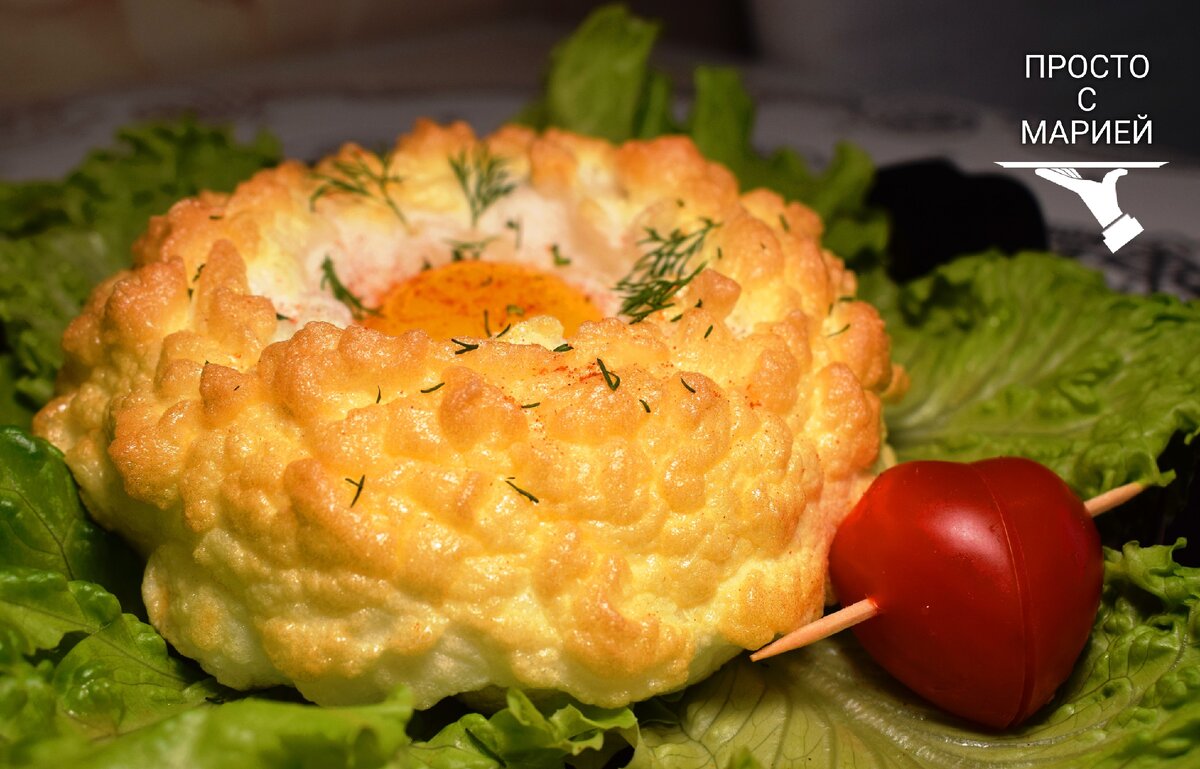 Фотография из статьи от 22.10.2019 г. "Когда мне хочется особенно вкусную яичницу, я готовлю её так". Ссылку на рецепт оставлю в конце публикации.