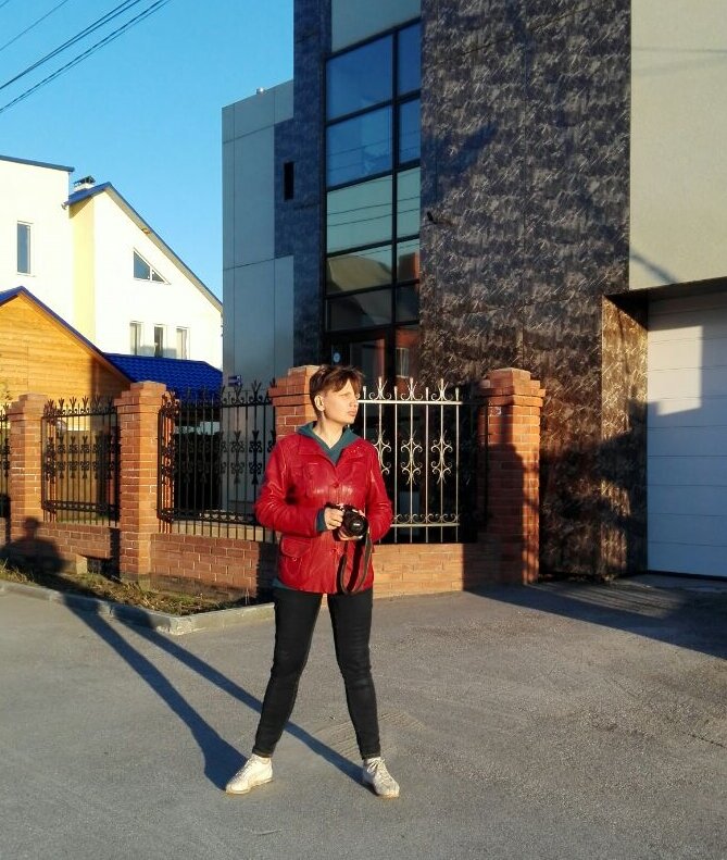 Для сравнения на предыдущем фото куртка у меня уже не застегивалась