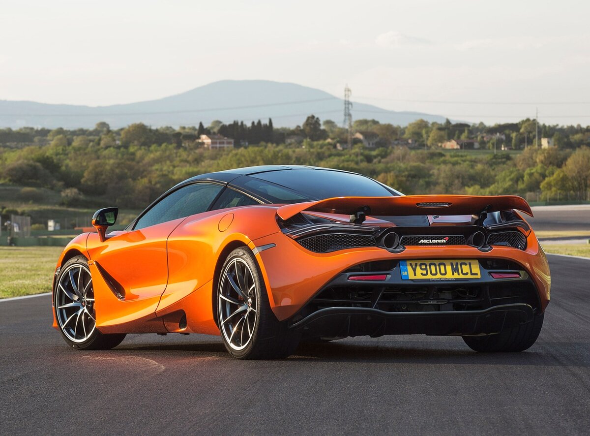 Maclaren 720s