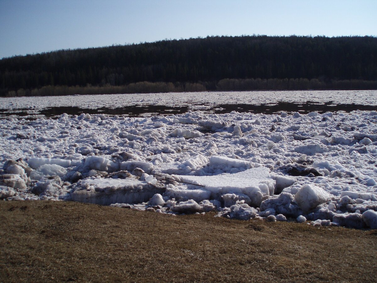 Нижняя Тунгуска весной