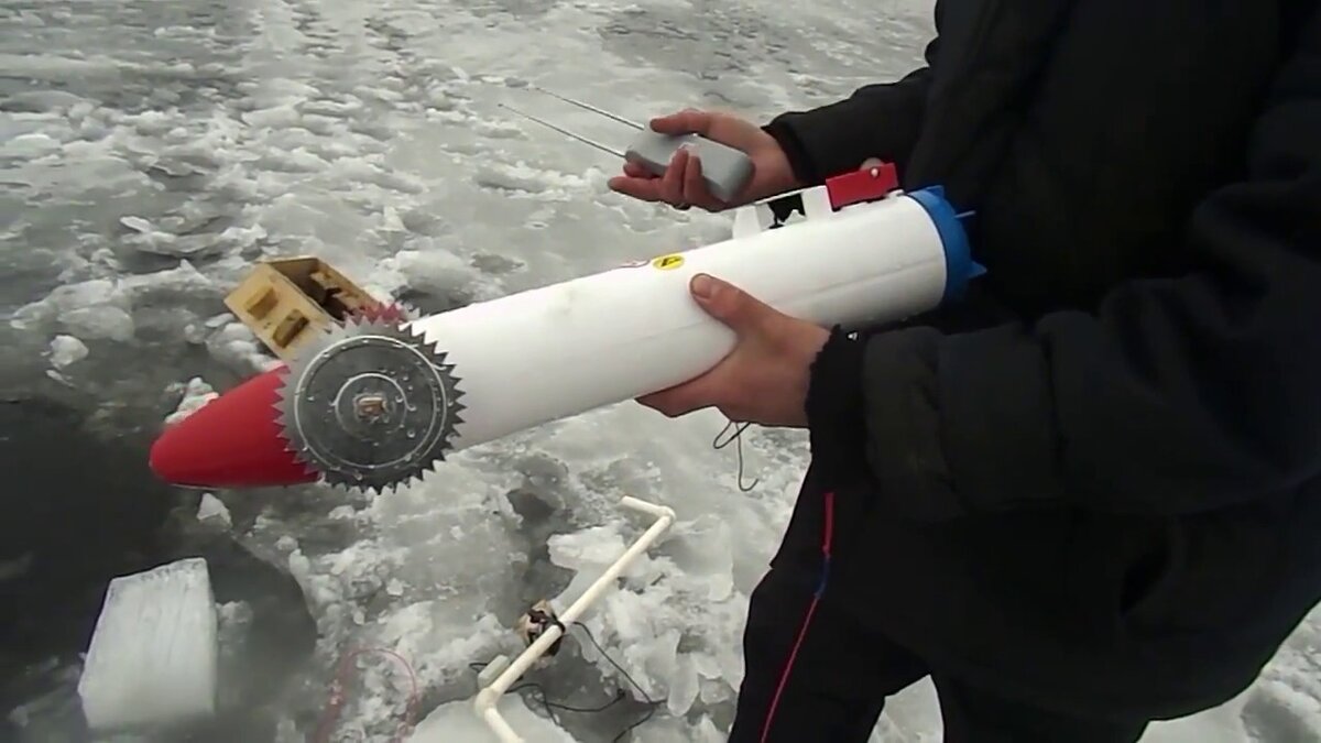 Запуск торпеды под лед, для установки сети.