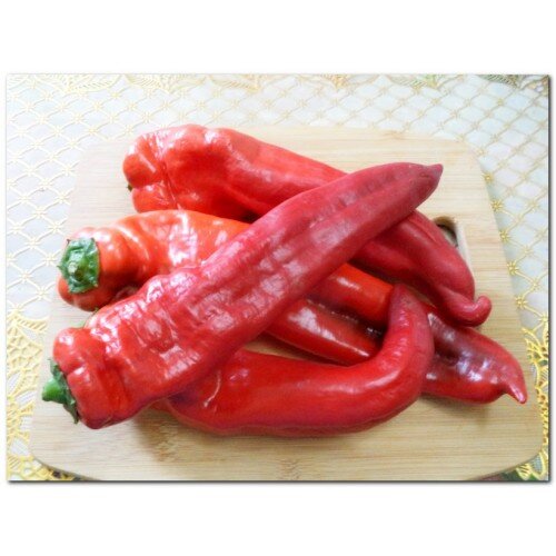 Ссылка на изображение https://vavladi.ru/image/cache/catalog/item/tomat/perec2018/ramiro-2018-09-01-plody-500x500.jpg