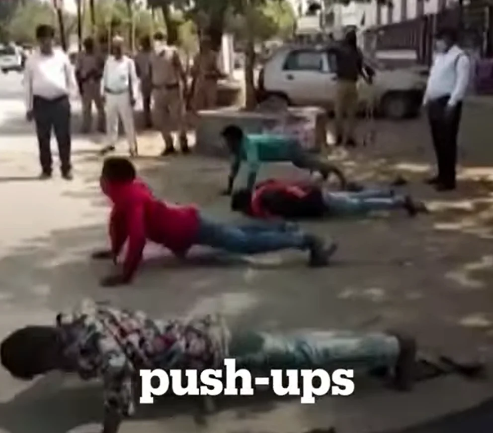 push-ups - отжимания