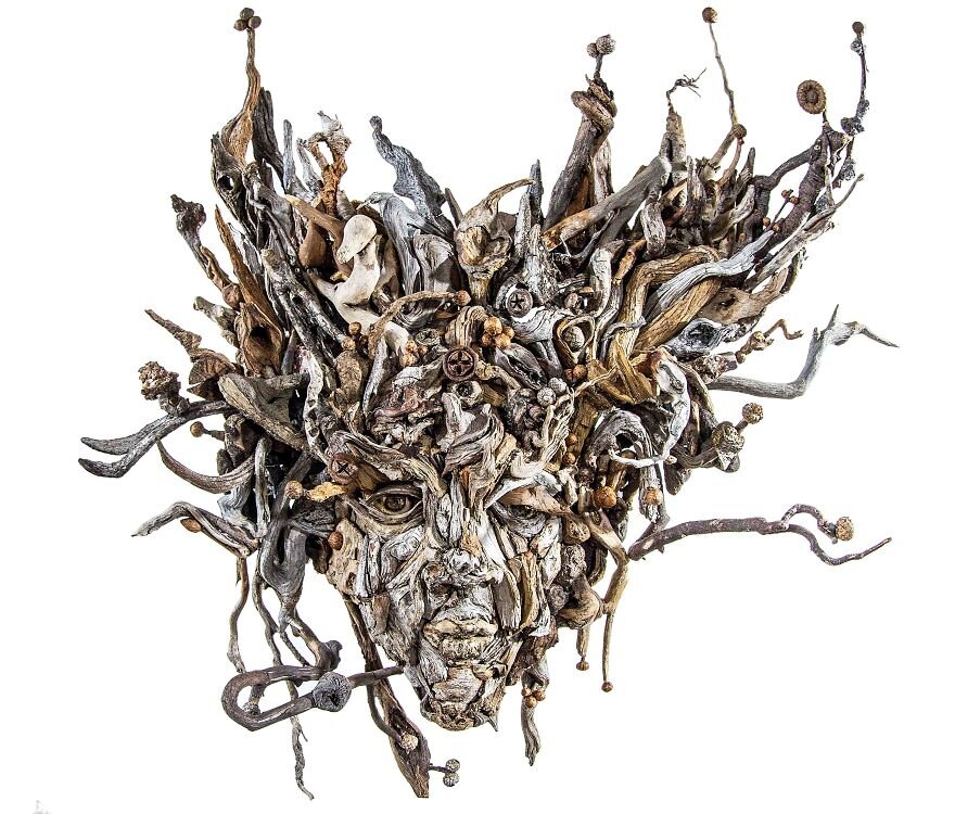 https://www.boredpanda.com/driftwood-sculptures-eyevan-tumbleweed