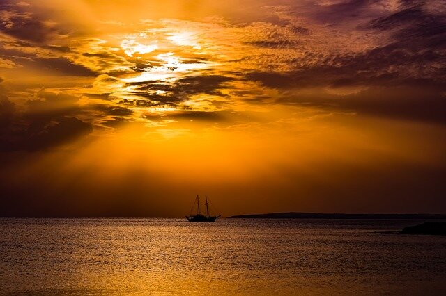 Pixabay License Бесплатно для коммерческого использования 
Указание авторства не требуется