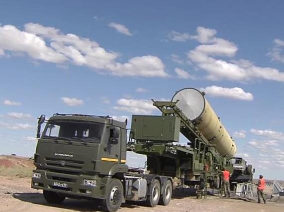 Ракета системы А-235 в пусковом контейнере