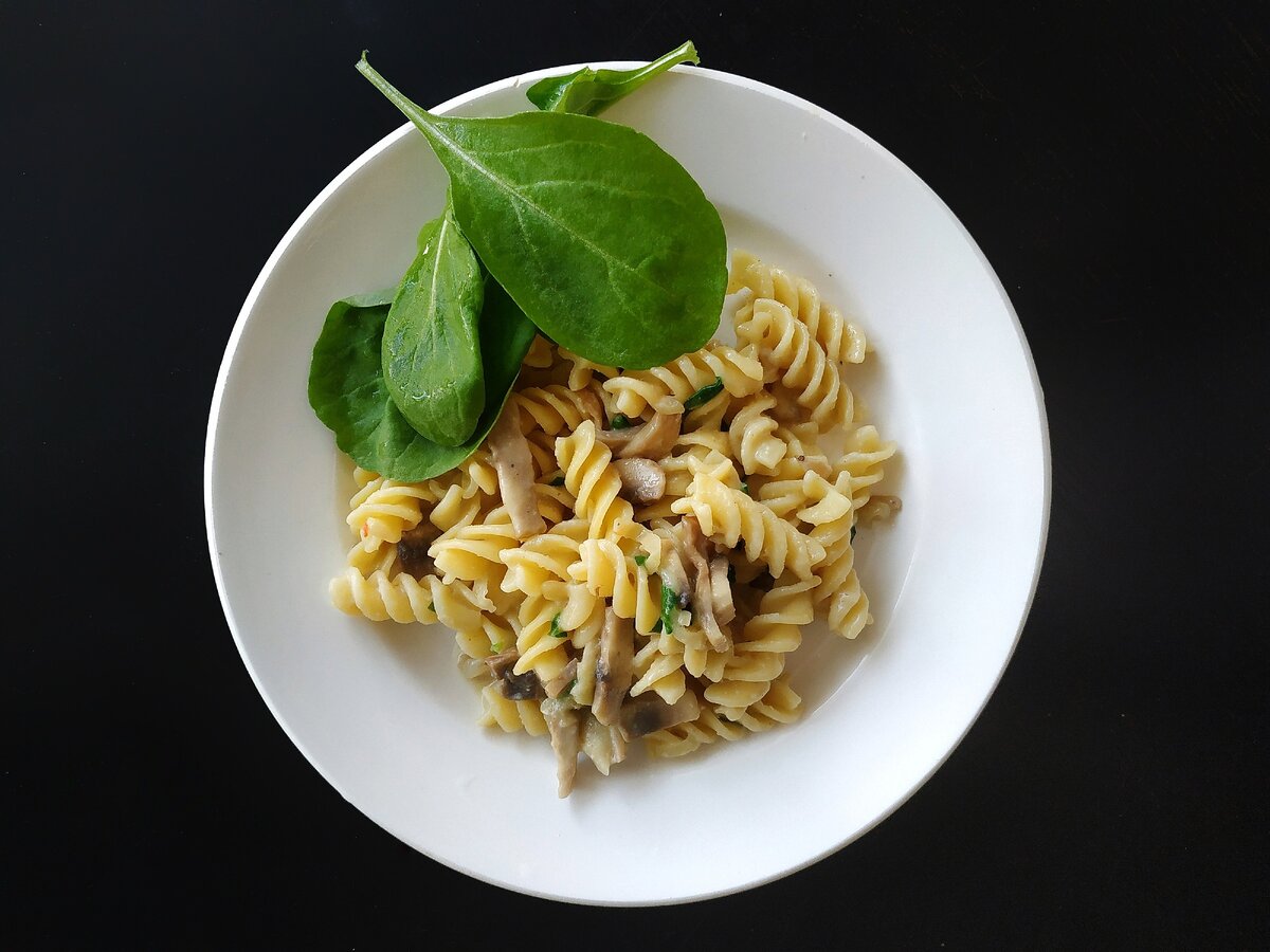 Сливочная паста с грибами. Фото @katerinakhavronina