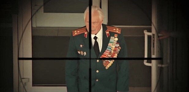 кадр из фильма "Сто шагов"